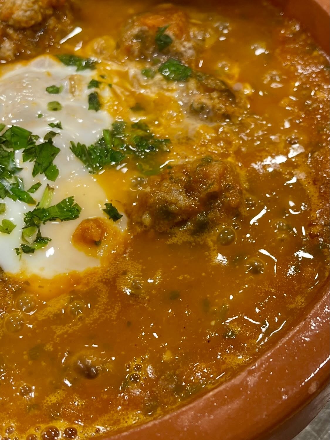Tajine de kefta aux œufs